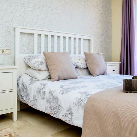 Free One Bedroom Retreat In Elviria Μαρμπέλλα Εξωτερικό φωτογραφία