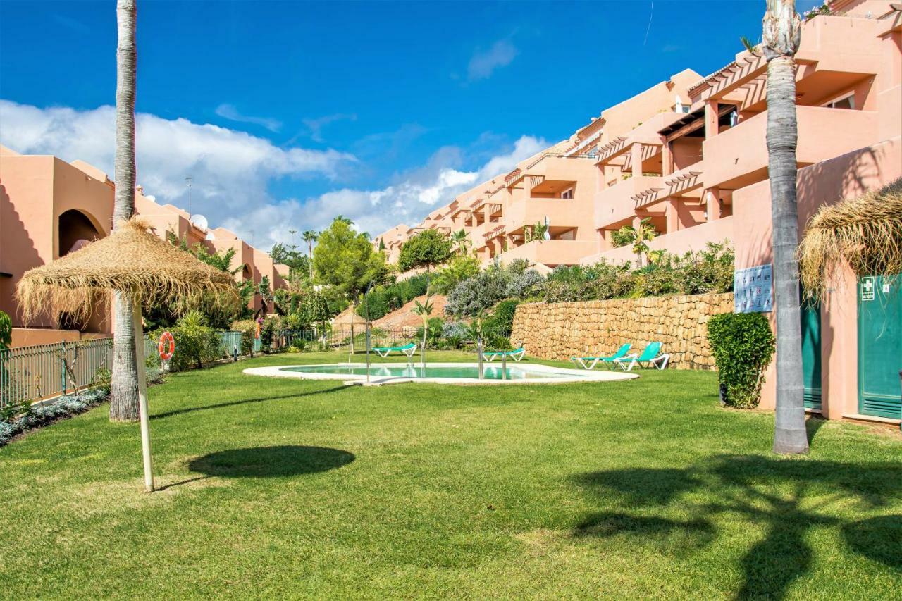 Free One Bedroom Retreat In Elviria Μαρμπέλλα Εξωτερικό φωτογραφία
