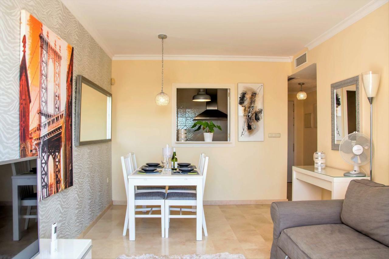 Free One Bedroom Retreat In Elviria Μαρμπέλλα Εξωτερικό φωτογραφία